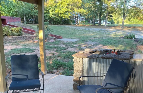 Clinton House | The Bakerhouse is a centrally located for all your outdoor fun ..