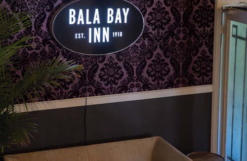 Bala Hotel | The Bala Bay Inn