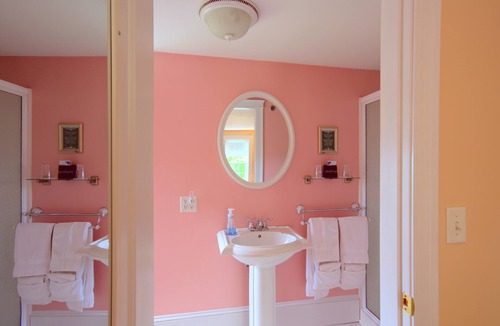 Meredith House | The Ballard House Inn