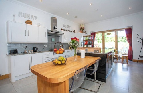 Falkirk House | The Banking Hall