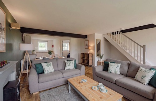 St Margaret's at Cliffe Cottage | The Barn - 3 Bedroom