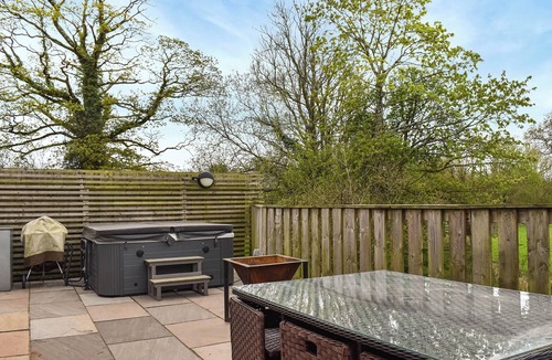 Wennington Cottage | The Barbon - UK47033