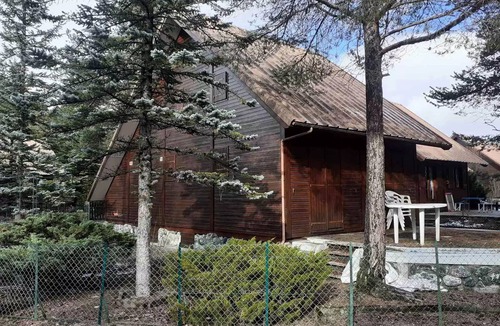 Barcelonnette Ski Chalet | The Barce Chalets - Chalets for 8 People