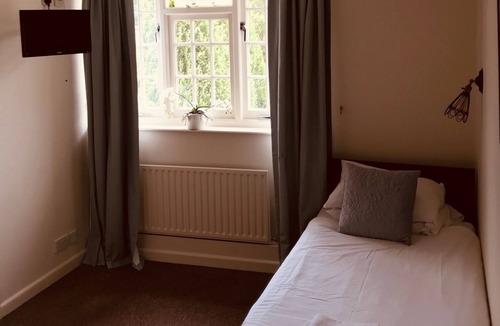 Barford St Martin Hotel | The Barford Inn