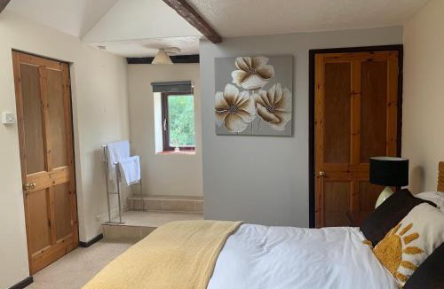 Hethel Hotel | The Barking Buck