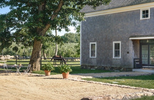 Ipswich House | The Barn at Asa Stone Farm