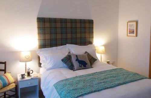 Brazzacott Bed & Breakfast | The Barn At Collacott