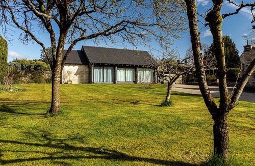 Colerne Cottage | The Barn at Daubeneys