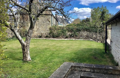 Colerne Cottage | The Barn at Daubeneys