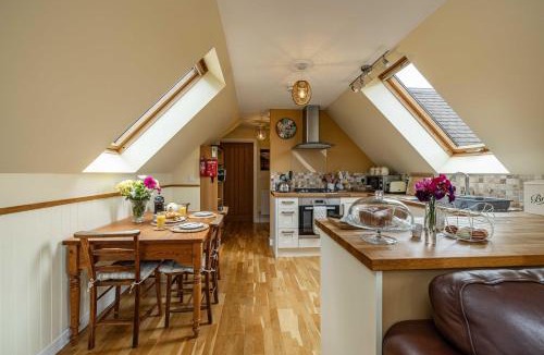 Ettrickbridge End House | The Barn at Dormouse Cottage