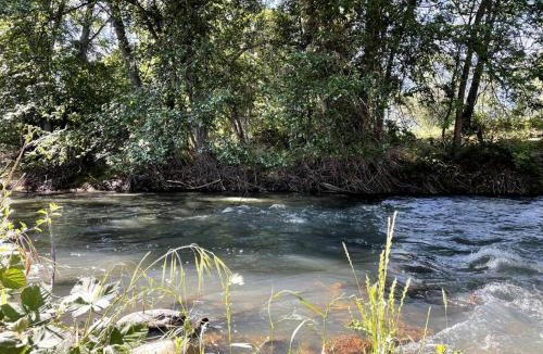 Ashland Apartment | The Barn at Emigrant Creek