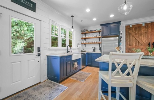 Batesville Apartment | The Barn at Haden near Wineries and C'ville