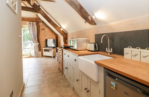 Ilton Cottage | The Barn at Rapps Cottage
