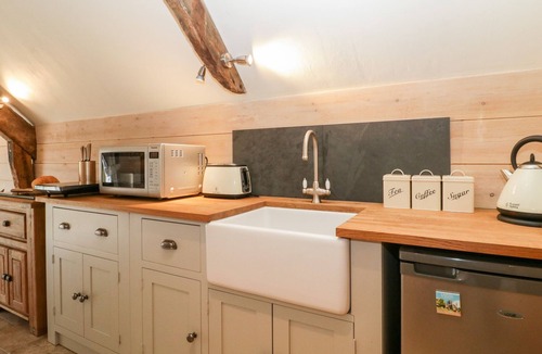 Ilton Cottage | The Barn at Rapps Cottage