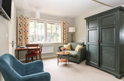 Five Oak Green House | The Barn at Sandhole Cottage