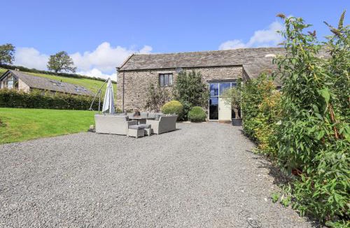 Kendal House | The Barn at Stainton