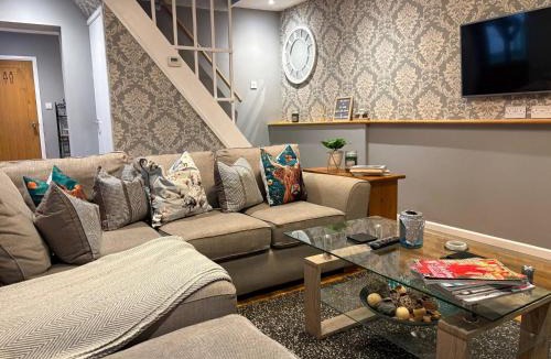 Sugnall House | The Barn at The Flute - Mill Meece