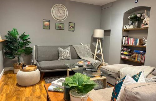 Sugnall House | The Barn at The Flute - Mill Meece