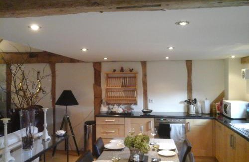 Titley House | The Barn at Titley