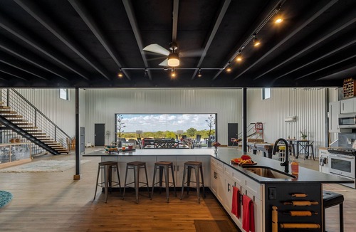 Abilene House | The Barn at Wayward Crossing