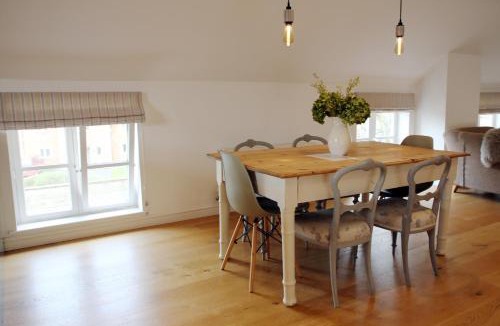 Bourne Apartment | The Barn @Bourne Eau House