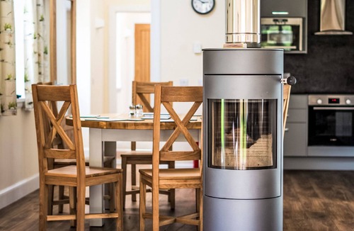 Glen Urquhart House | The Barn by Interhome