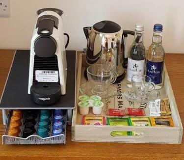 Shepshed Bed & Breakfast | The Barn Courtyard