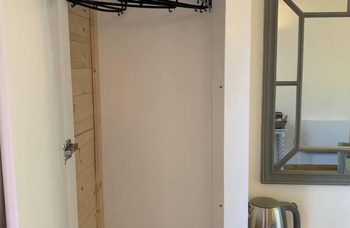 Shepshed House | The Barn - Farm Stay