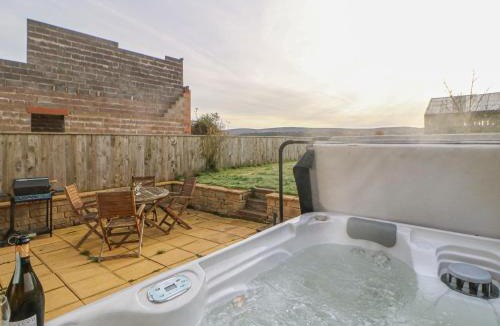 Wing House | The Barn