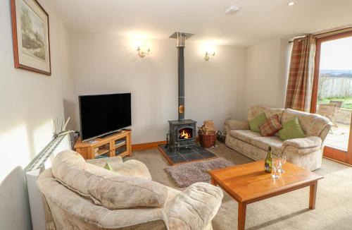 Wing House | The Barn