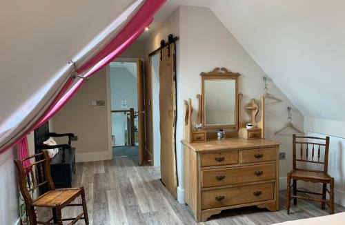 Gillingham House | The Barn