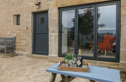 Holmfirth House | The Barn