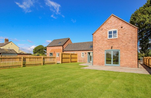 Stanton Upon Hine Heath Cottage | The Barn