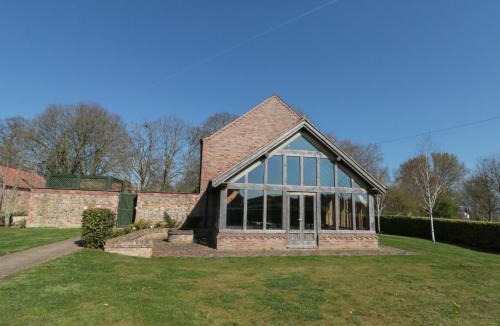 Scawton House | The Barn