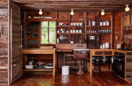 Tivoli House | The Barn in Tivoli