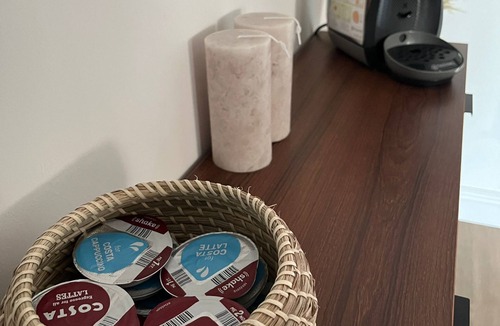 Cambridge House | The Barn, Lode