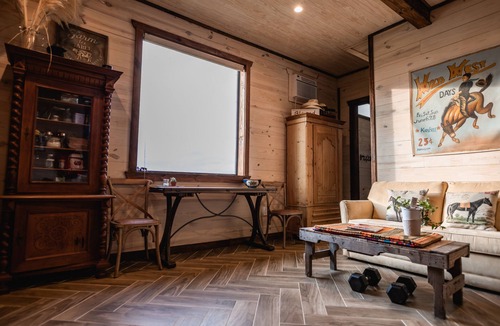 Sutherland Springs Other | The Barn Loft