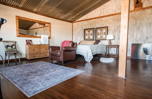 Sutherland Springs Other | The Barn Loft
