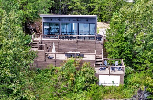 Bremen House | The Barn Smith Lake cottages