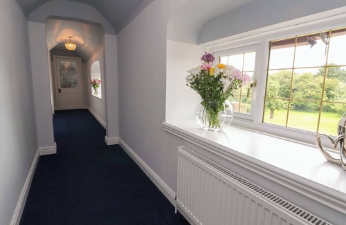 Walcot Cottage | THE BARN @ THE ELMS, family friendly, with a garden in Admaston