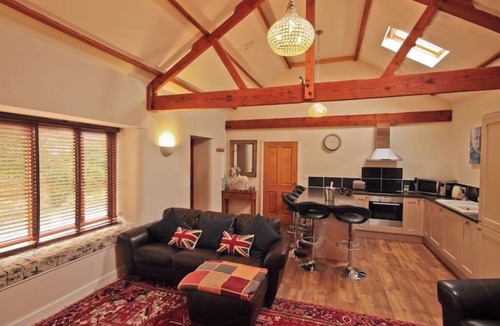 Felmingham House | The Barnhouse. Lovely barn conversion, sleeps 6.