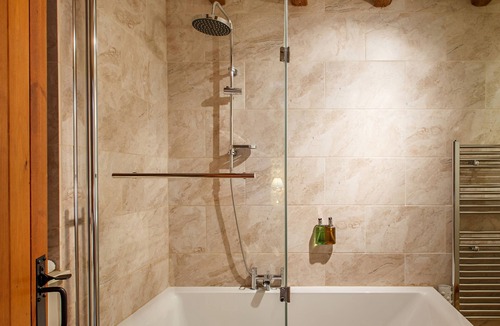 Thorpe Market Bed & Breakfast | The Barns at Thorpe Market