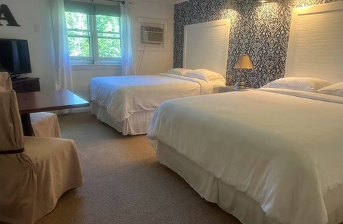 Whitefield Bed & Breakfast | The Barron Brook Inn