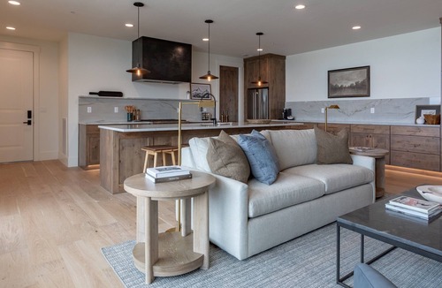 Driggs Condo | The Basin Luxury Four |12BR Ultimate Teton Retreat