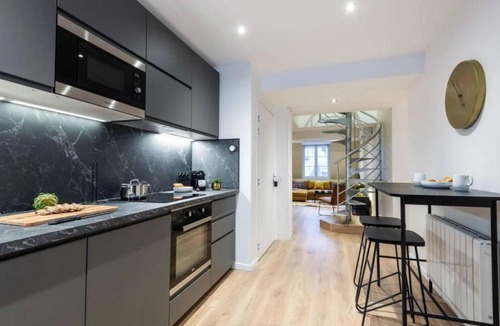 Quartier de la Roquette Apartment | The Bastille Jewel: Exclusive Duplex in Historic Surroundings