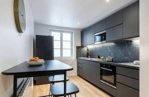 Quartier de la Roquette Apartment | The Bastille Jewel: Exclusive Duplex in Historic Surroundings