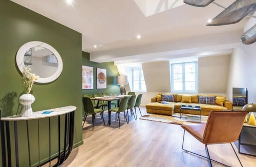 Quartier de la Roquette Apartment | The Bastille Jewel: Exclusive Duplex in Historic Surroundings