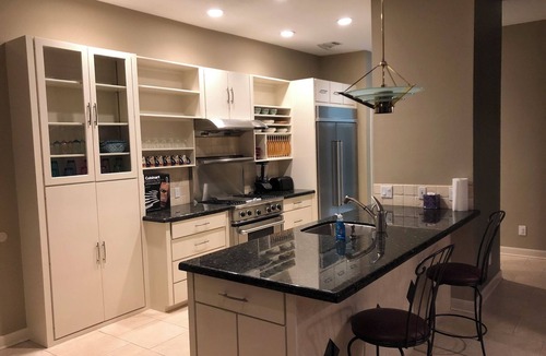 Clear Lake Shores House | The Bay House Kemah - Houston area Bayfront Home w/Elevator & Bay Views