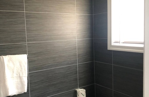 Norfolk Hotel | The Bay Inn