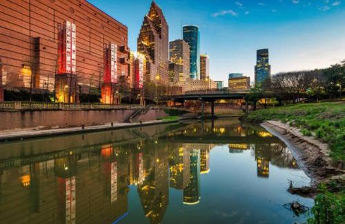 Greater Third Ward House | The Bayou Bungalow, just mins from downtown HTown!